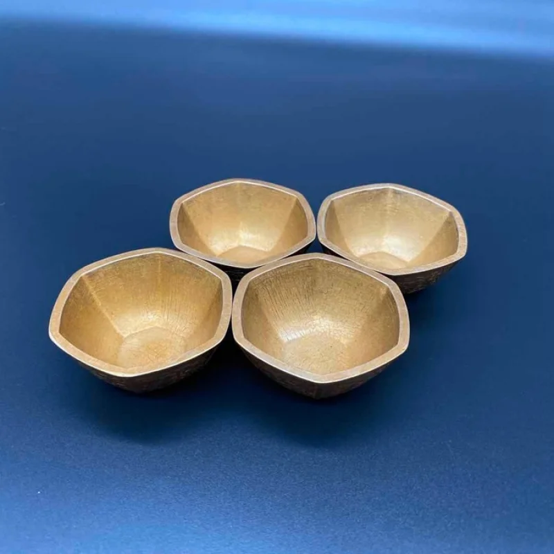Pure small bowl ornament, pet, tea , copper cup with the character 