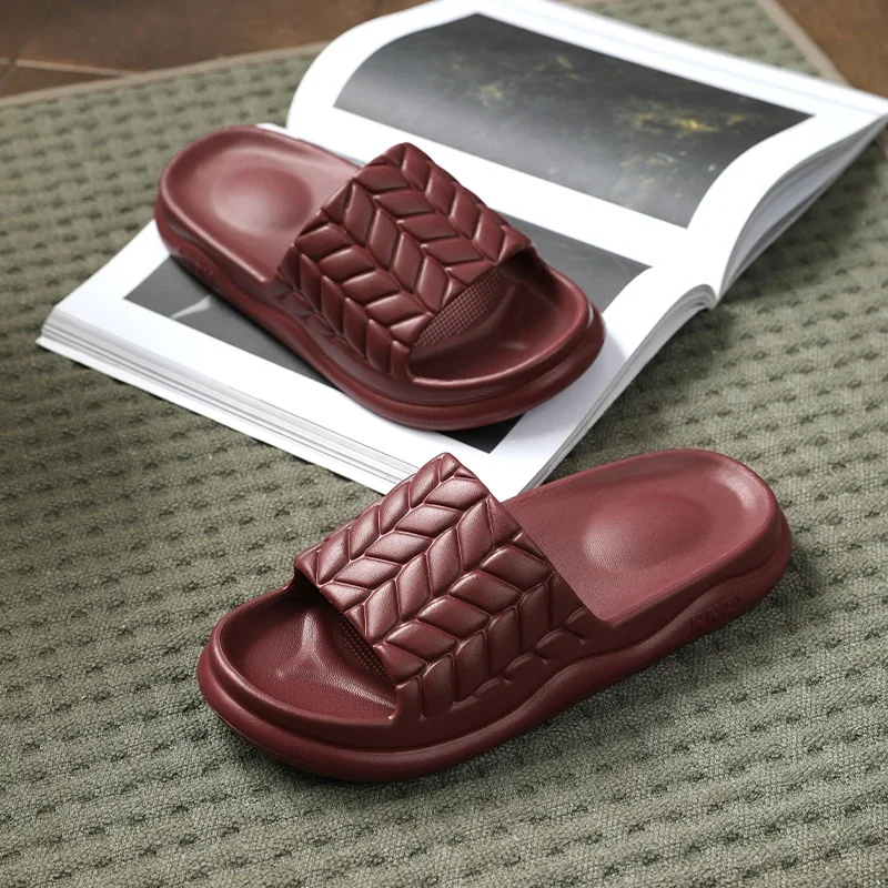 النساء الصيف سميكة وحيد المضادة للانزلاق النعال الرجال المنزل داخلي في الهواء الطلق صنادل شاطئ أزياء السيدات سحابة الأحذية