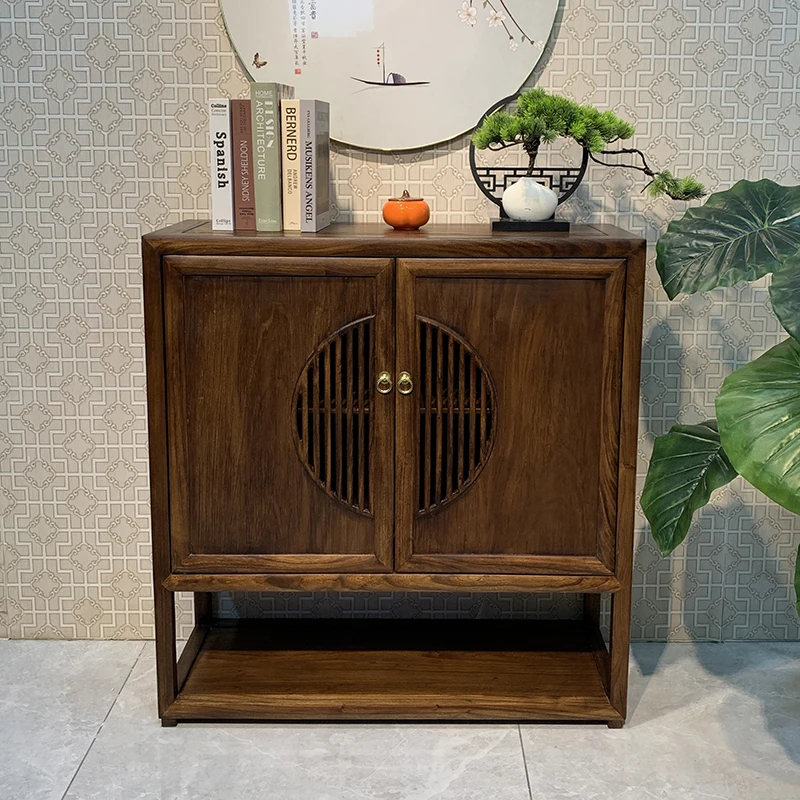 

Solid wood dining side cabinet integrated against the wall Household shelf opposite the door Light luxury door cabinet