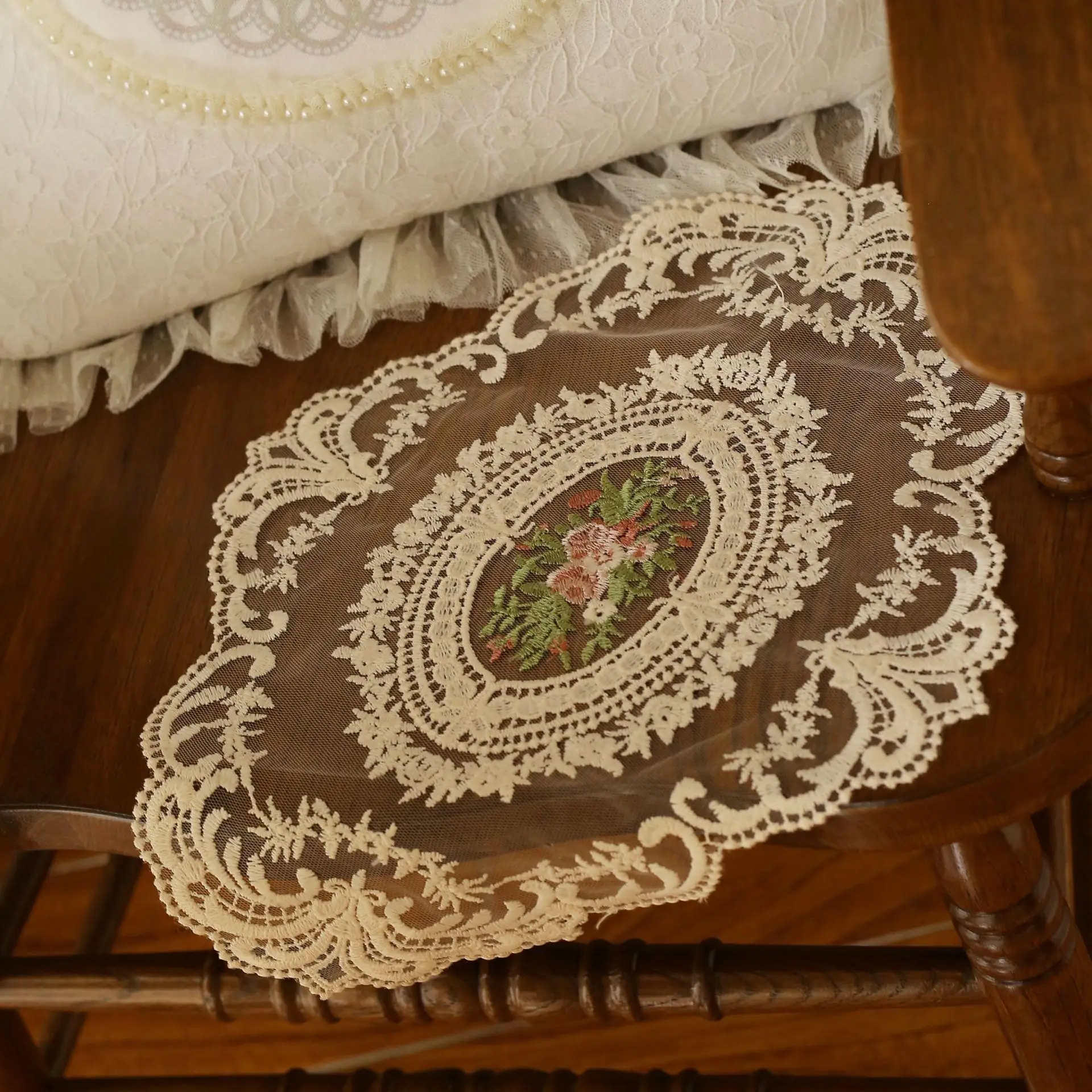 2pack Vintage Oval Lace Table Placemats, Exquisite Flower Cotton Embroidered Doilies Vase Mat, 12 X 18 Inch (Off-White)
