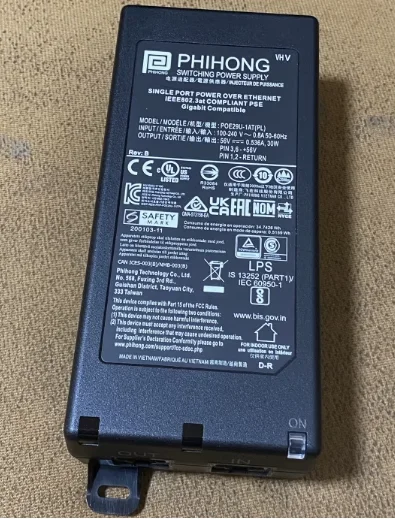 

1PCS/LOT POE29U-1AT(PL)D-R Phihong POE29U-1AT