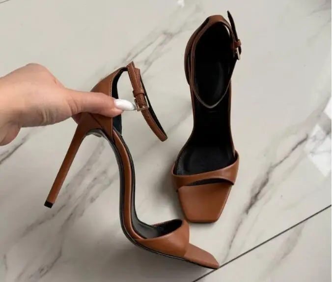 

Summer Brown Red White Patent Leather Square Open Toe Buckle Strap Sandals One Line Cover Heel Thin Heels Party Sandals Woman