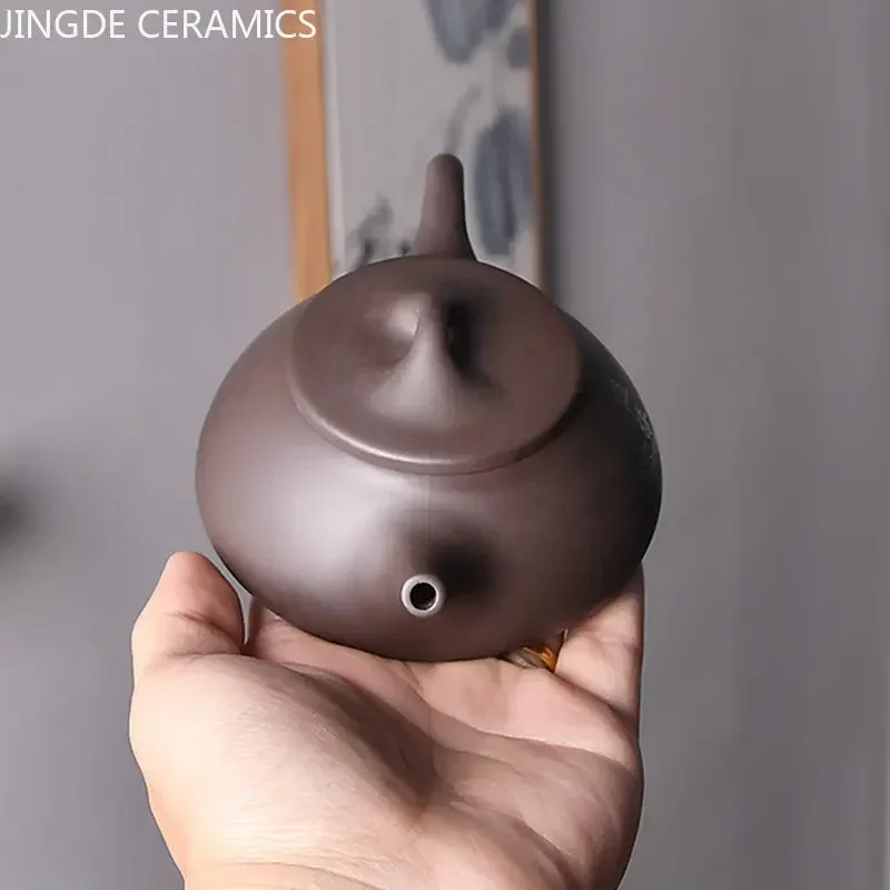 Tradition Yixing Purple Clay Teapots Raw Ore Zhu Mud Stone Scoop Tea Pot Ball Hole Filter Beauty Kettle Chinese Tea Sets 150ml