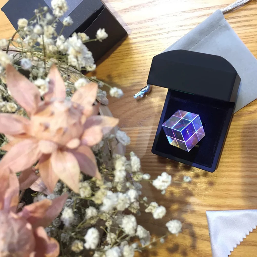 

Light Cube 3 Colors Dispersion Glass Optical Dispersion Prism RGB Physics Teaching Toy Decor Science Class Tool