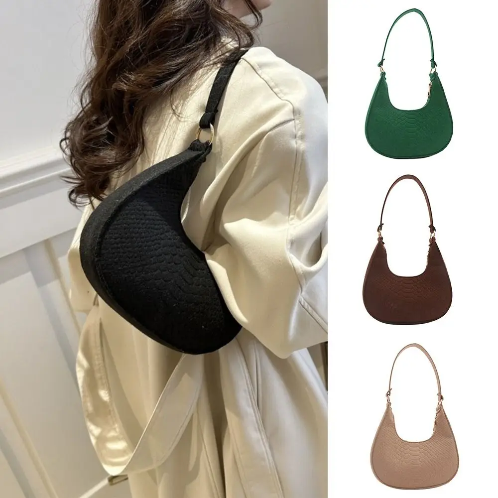 

Fashion Felt Shoulder Bag Solid Color Crocodile Grain Underarm Bag Large Capacity Clutch Bag for Women