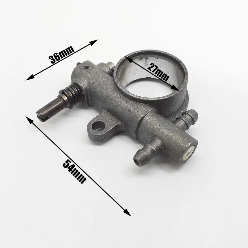 1Set 2500/3800 Chainsaw Spare Parts Oil Pump With Worm Drive Gear Fits Chain saw 25CC/38CC