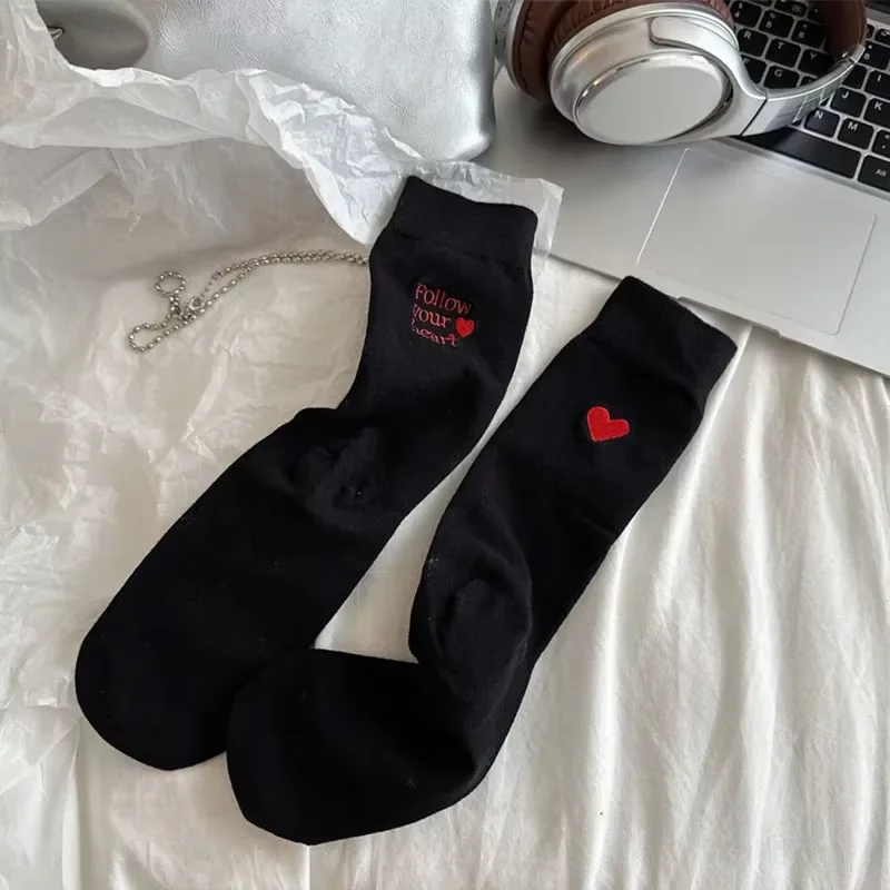 Embroidery Letters Mid-calf Cotton Socks Korean Solid Color Stacked Winter Ladies Warm Sweat Japanese Kawaii Couple Sock Gift