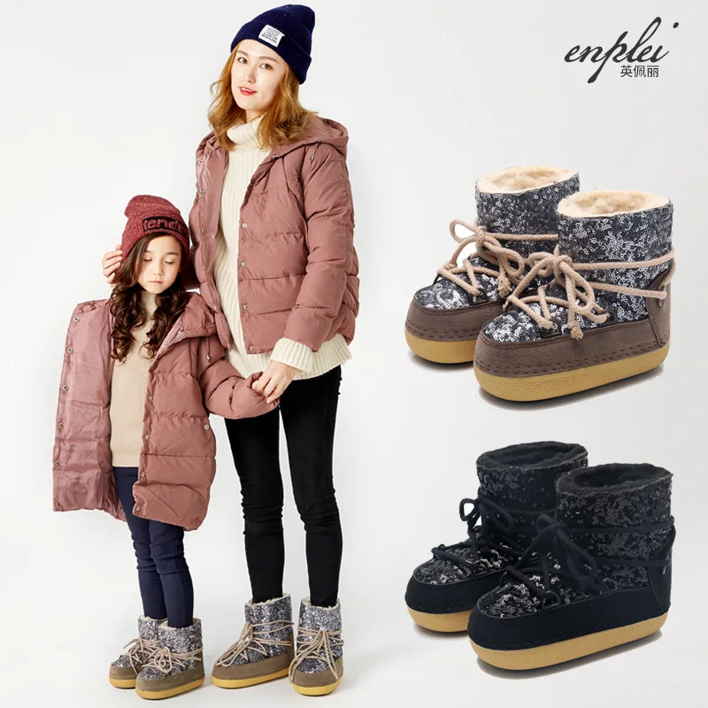 Fish Scale Space Boots Women Winter Snow Boots Thick Fur Lining Warm Anti Cold Snowshoes