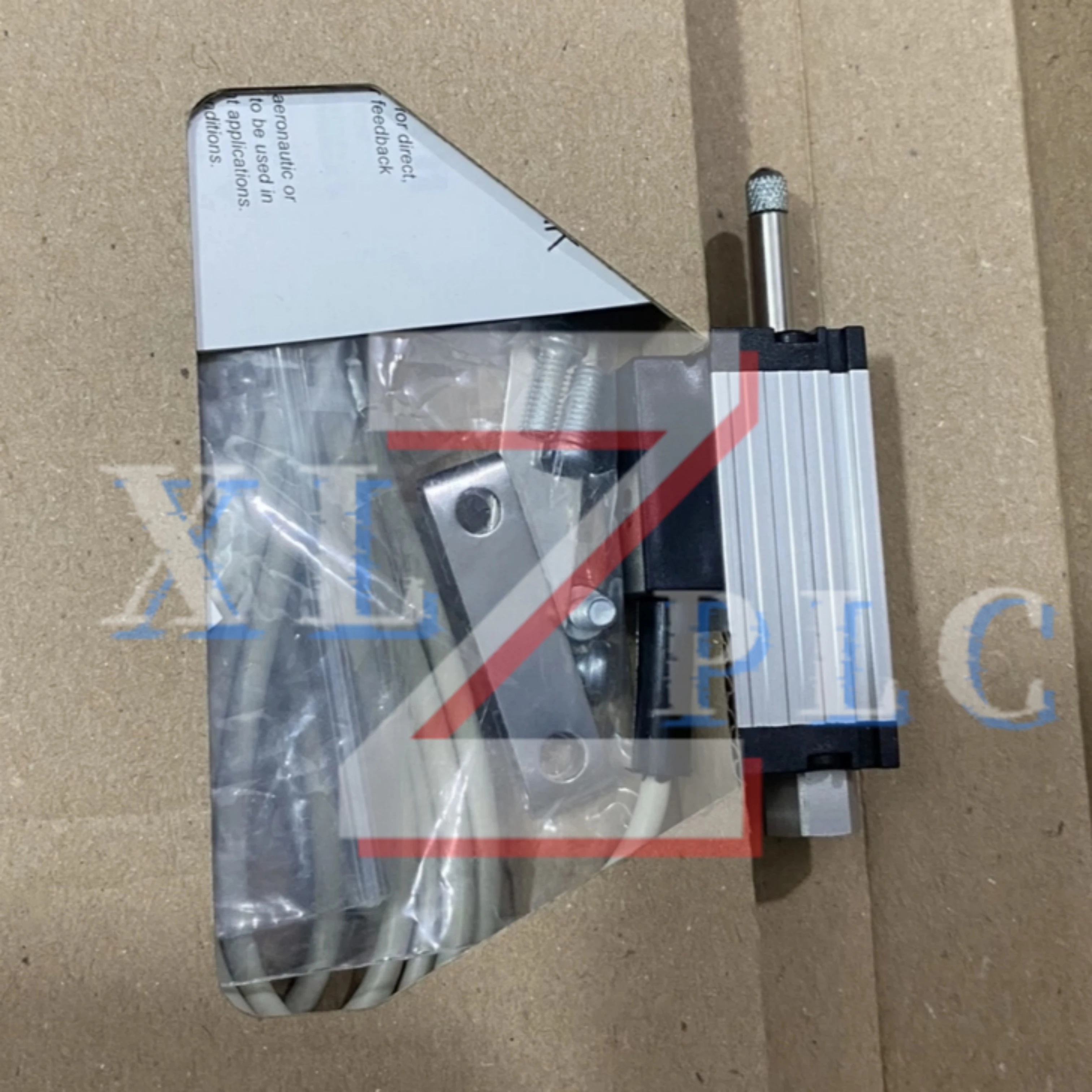 new original   Displacement sensor    TR-0010   TR-0025