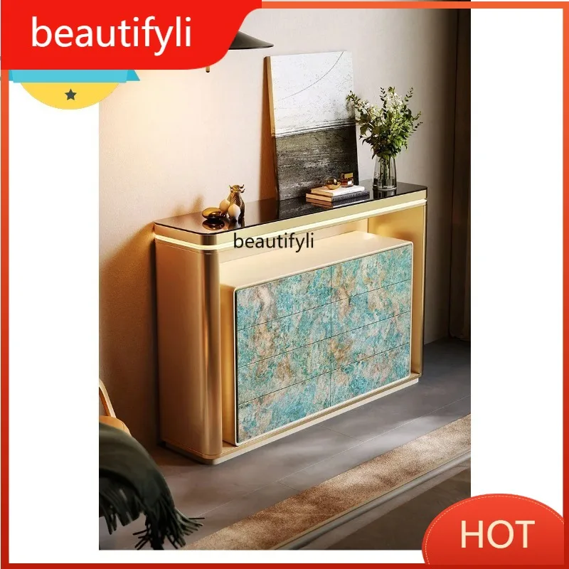 B573 Bedroom Locker…