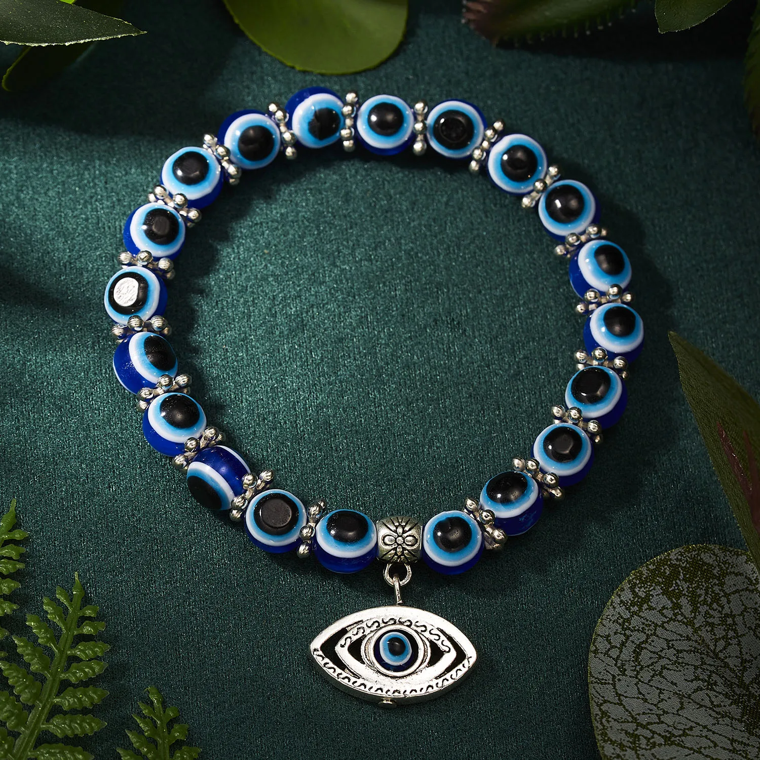 Klassische türkische Lucky Evil Eye Armbänder für Männer Frauen Blue Evil Eye Palm Schmetterling Anhänger Perlen Armreifen handgemachte Charm Schmuck