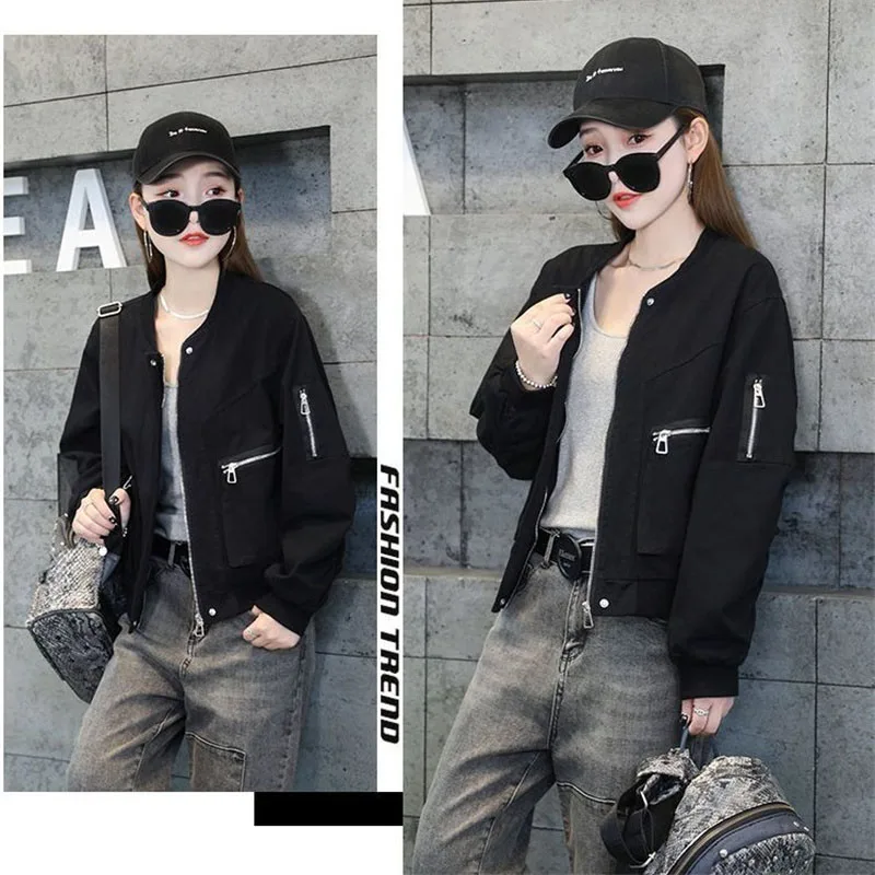 معطف قصير المرأة ربيع الخريف 2025 سترة أنيقة تحمل شعار لعبة البيسبول الأمريكية الرجعية أبلى زي بيسبول ملابس علوية الجوكر الإناث المد القمم