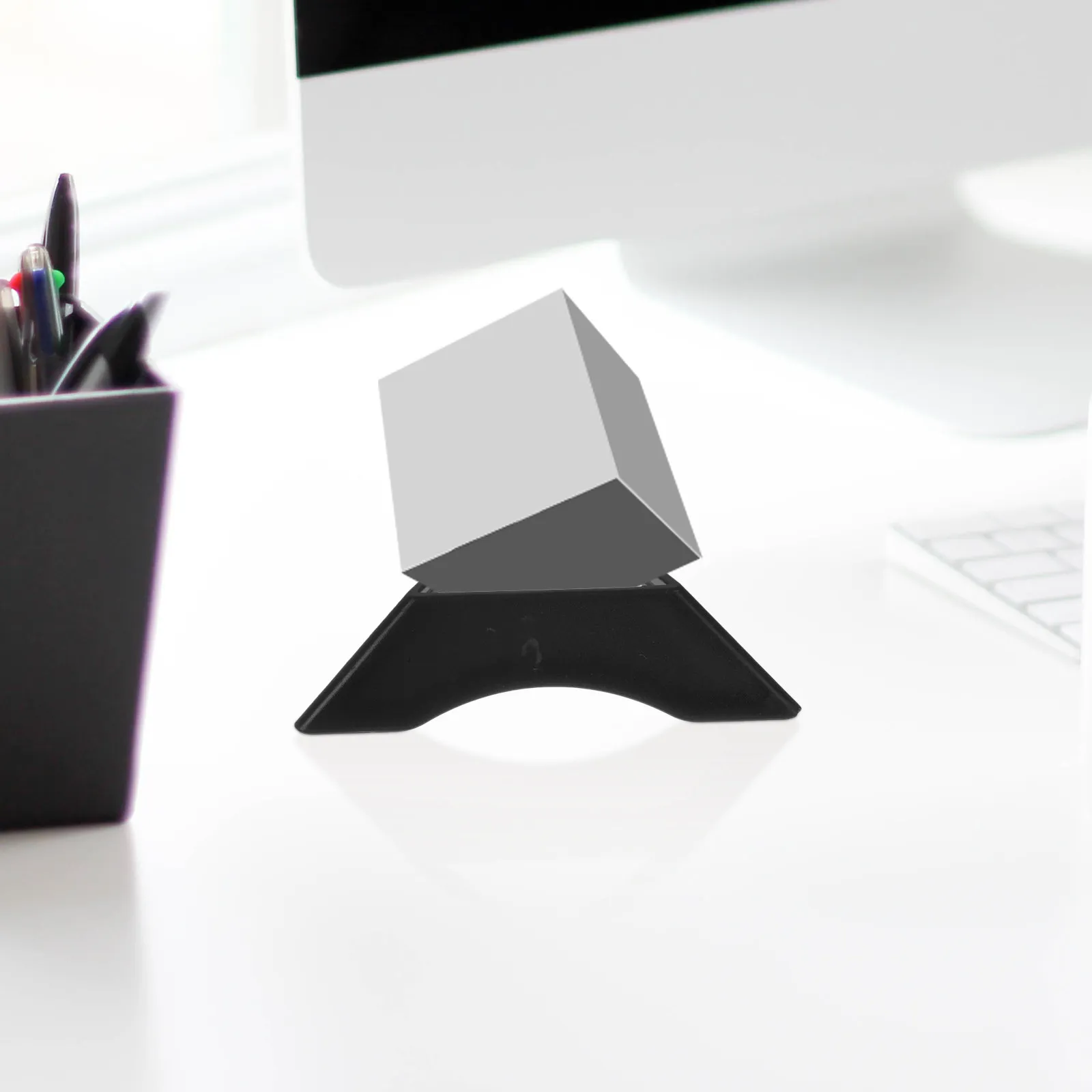 

20Pcs Puzzle Cube Stand Stable Triangular Base Colorful Plastic Display Holder Multifunctional Adjustable Angle Organizer