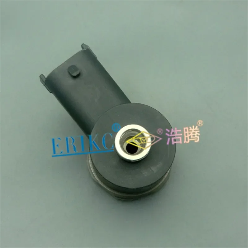 ERIKC Common Rail Diesel Part F00VC30301 Fuel Injector Solenoid Valve for 0445120090 0445120048 0445120118 0445120082 0445120091