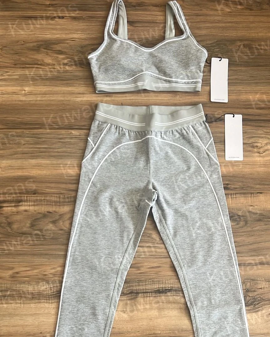 2025 نمط رياضي نسائي جديد غير رسمي موضة عالية المرونة سريعة الجفاف سترة رياضية وسراويل مجموعة