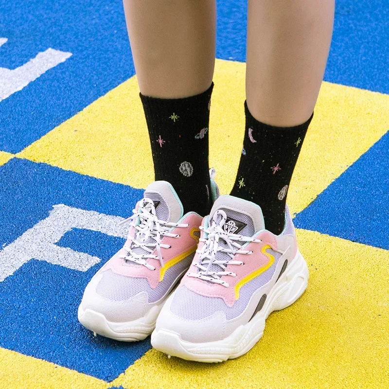 Calcetines informales Kawaii de algodón para mujer, medias con estampado de dibujos animados, Planeta y Luna, versión coreana