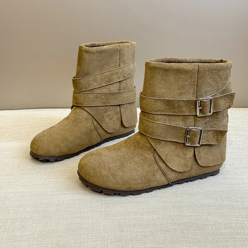 الشقق المرأة حذاء من الجلد موضة الجلد المدبوغ أحذية الشتاء 2026 مصمم قصيرة تشيلسي الأحذية الاتجاه الجديد المشي المصارع Mujer بوتاس