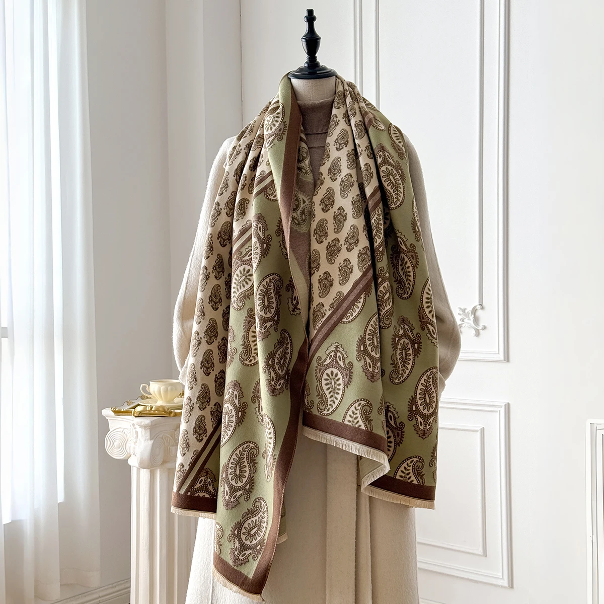 Luxe Merk Warme Fringe Pashmina Sjaal Imitatie Kasjmier Paisley Sjaal Dubbelzijdig Jacquard Winter Koudbestendig Winddicht