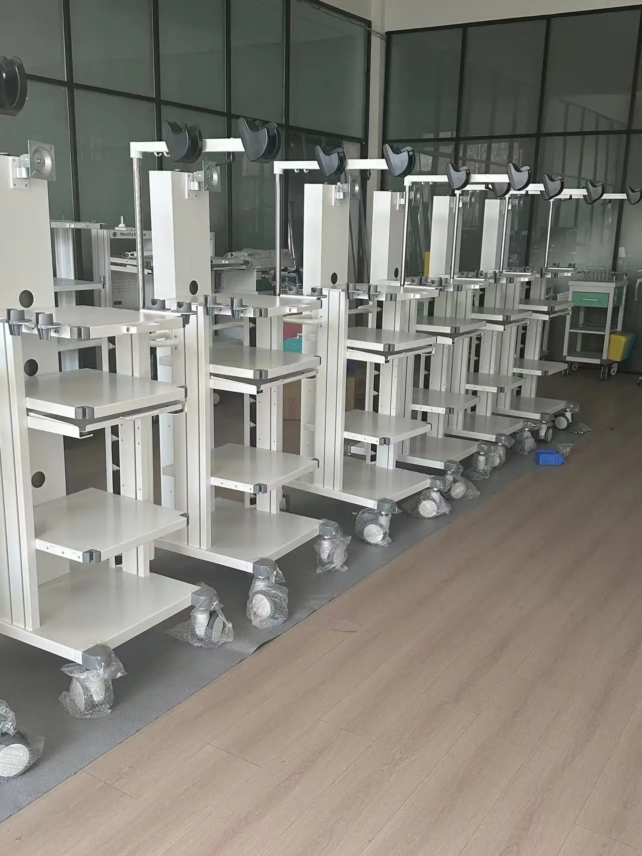 Hospital Medical Portable Mobile Endoscopy Equipment Trolley Cart/ Workstation Advanced Ent Instrument Trolley