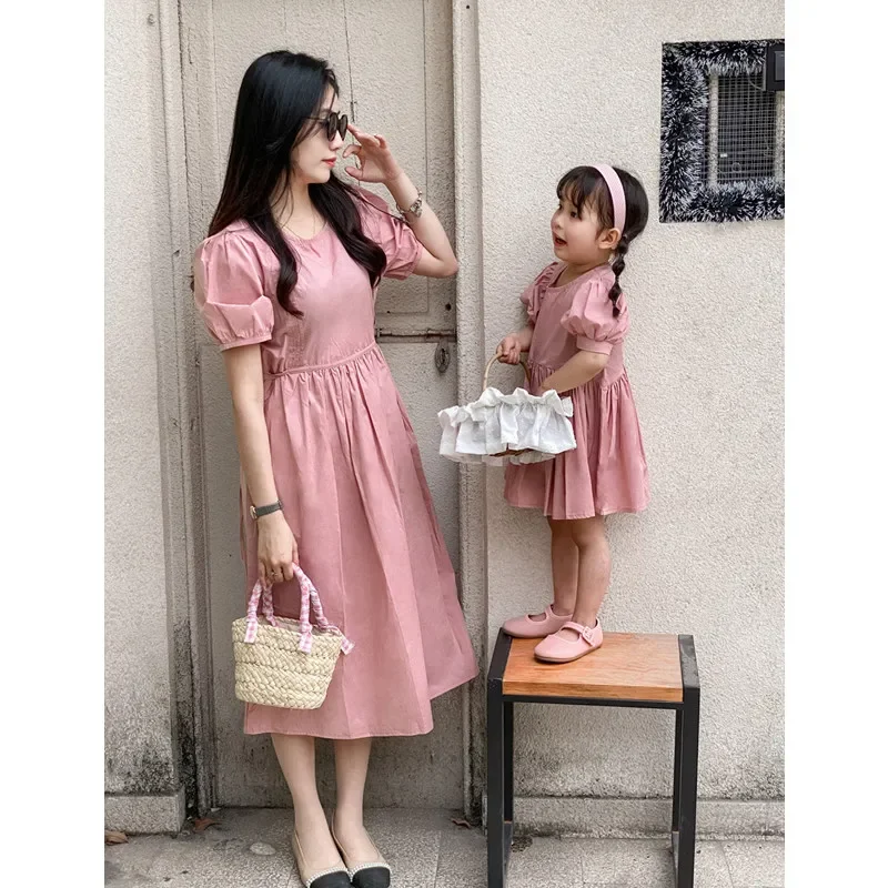 Family Clothes Mother Daughter Matching Puff Sleeve Dresses Mom Baby Girls Pink One Piece Dress Dad Son Same Short Sleeve Shirts