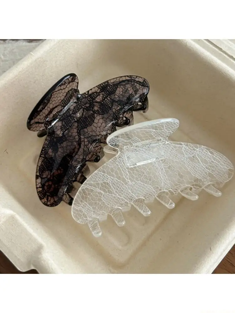 

31BF Lightweight Hair Clip Elegant Lace Design Acrylic Hair Ornament Strong Hold