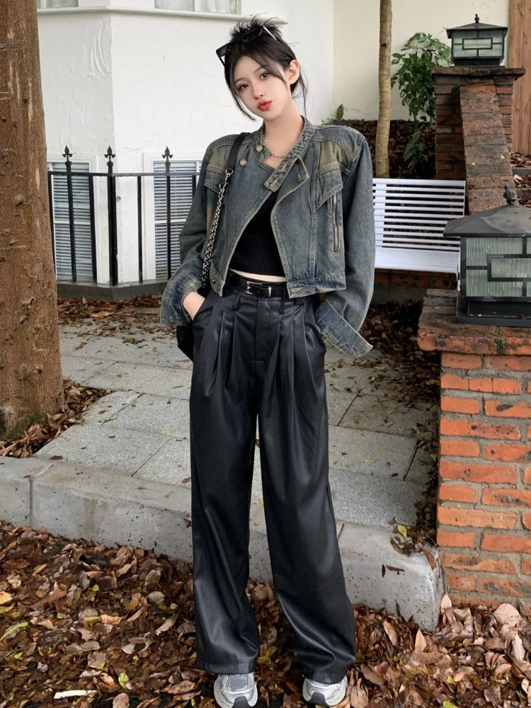 Vintage American Washed Utility Denim Jacket Women Autumn New Short Slimming Stand Collar Zipper Decor Rock Element