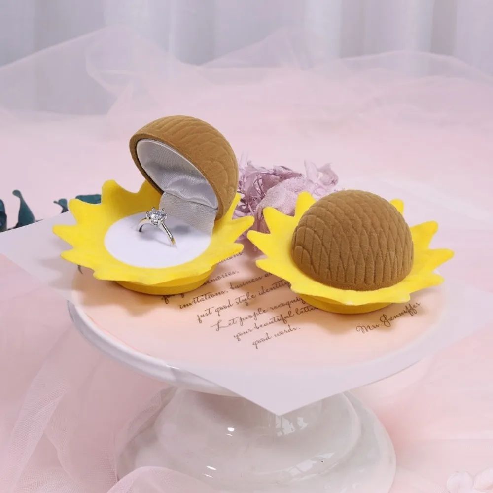 

Портативный бархатный креативный чехол для колец, лебедь, русалка, коробка для демонстрации колец, черепаха, цветок, серьги, брелок для девочек