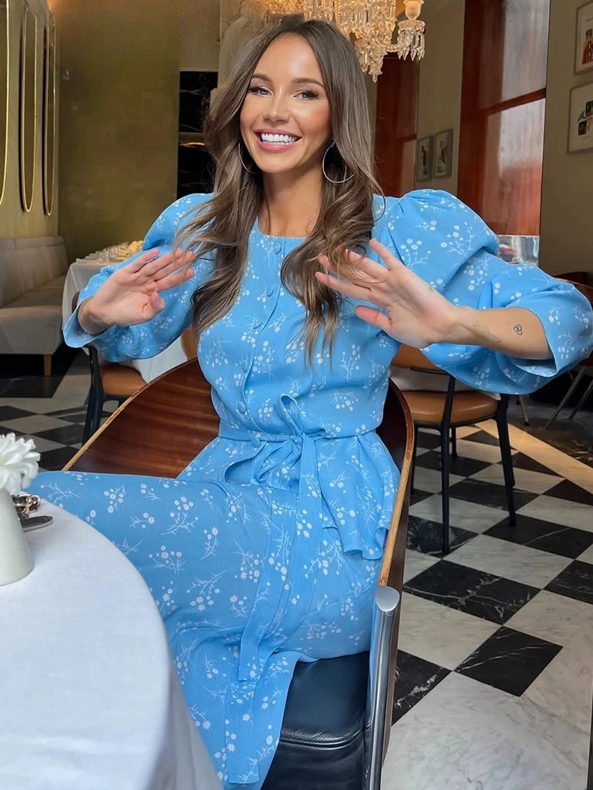 

2026 Spring Elegant Long Sleeve Shirt With High Waist Long Skirt Set Female Streetwear Fashion Loose Print Women Two Pieces Set