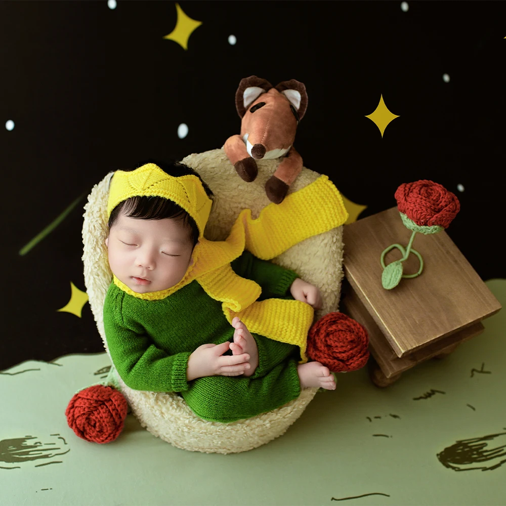 Knit Costume for Baby Knitted Jumpsuit Crown Hat Scarf Little Prince Newborn Cosplay Photography Outfit Moon Pillow Photo Props