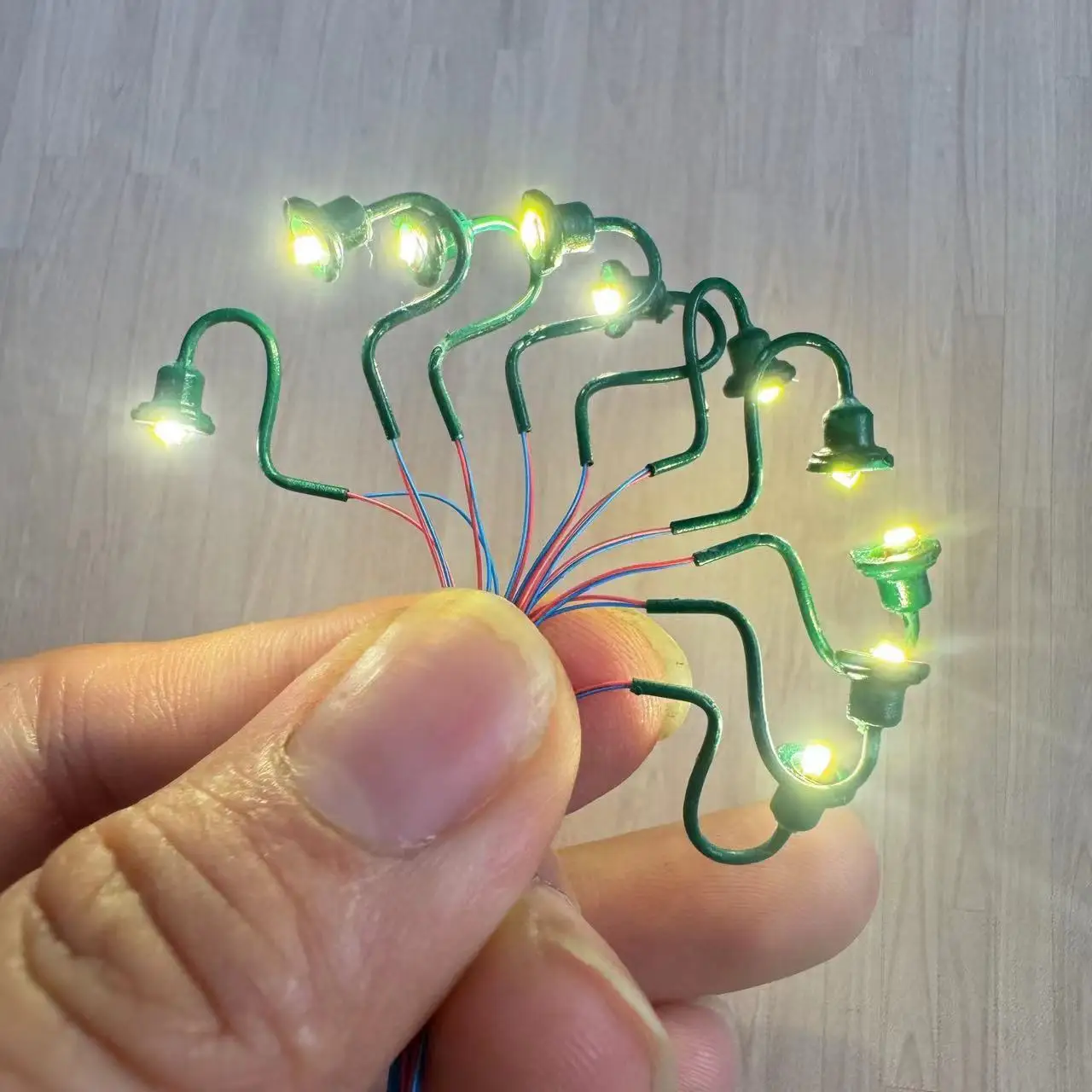 

10PCS Miniature Wall Lamp 3V LED Lights Model Outdoor Lantern DIY Sandtable Indoor Outdoor Garden Scene Dollhouse Accessories