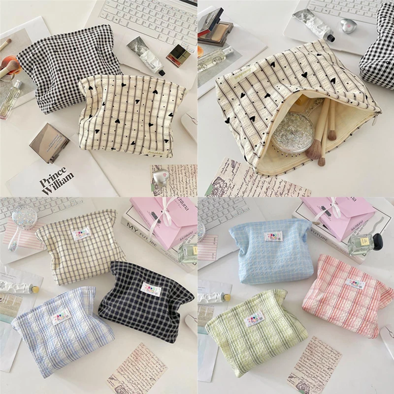 

Large Capacity Toiletry Bag with Zipper,Minimalist Plaid Makeup Bag Travel Cosmetic Organizer for Skincare/Makeup