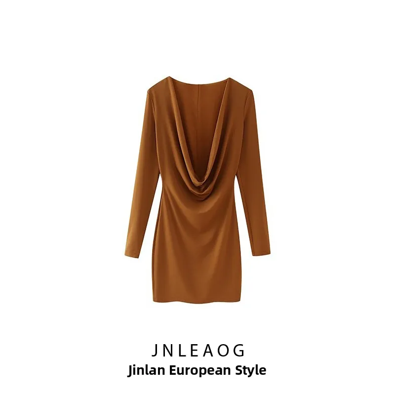 เดรสยาวทรงตรงลำลองเอวสูง แขนยาว ดีไซน์แฟชั่นสไตล์ลม รุ่นใหม่ประจำฤดูใบไม้ร่วงสำหรับผู้หญิง แบรนด์ JNLEAOG