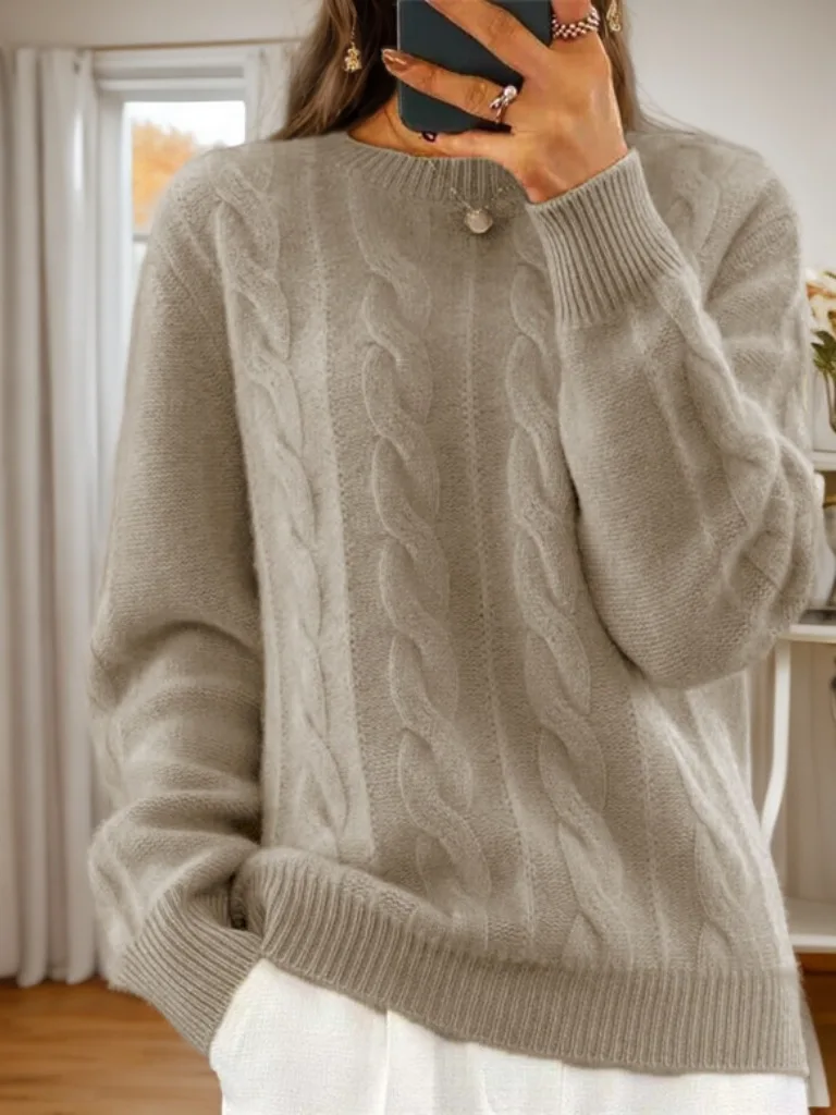 2025 Autumn and Winter New Casual Crew Neck Solid Color Knitted Sweater Top Retro Twist Pullover Sweater Women