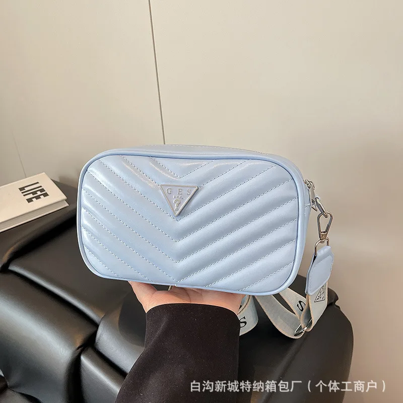 

2025 Candy Color Camera Bag - Embroidered Wide Strap Crossbody Purse for Women, Trendy Shoulder Bag, Summer Fashion Accessory