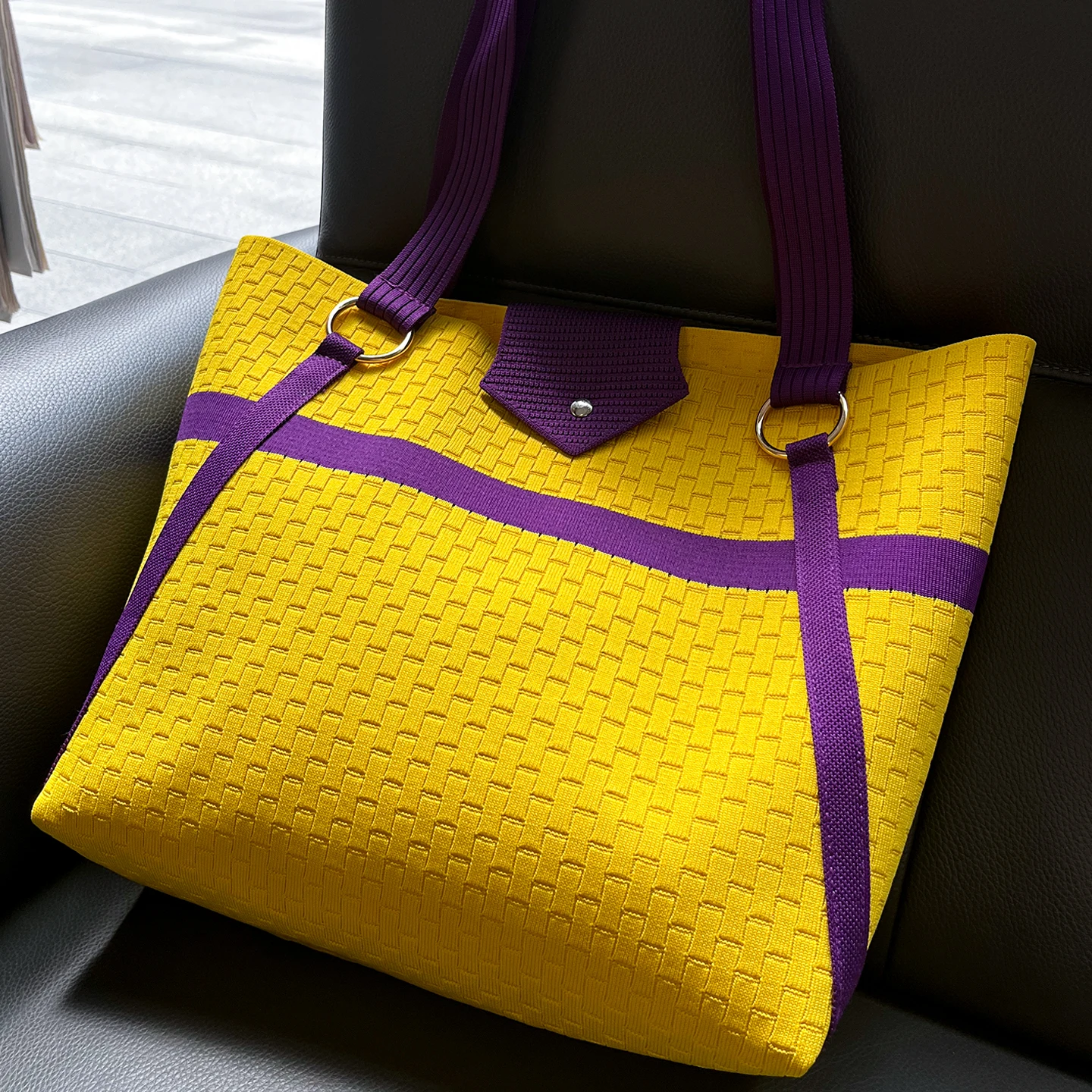 

Fashion Tote Bag Women Luxury Shoulder Bag Large Capacity Commuting Bag Personalized Women's Bag Suitable for Work and Shopping