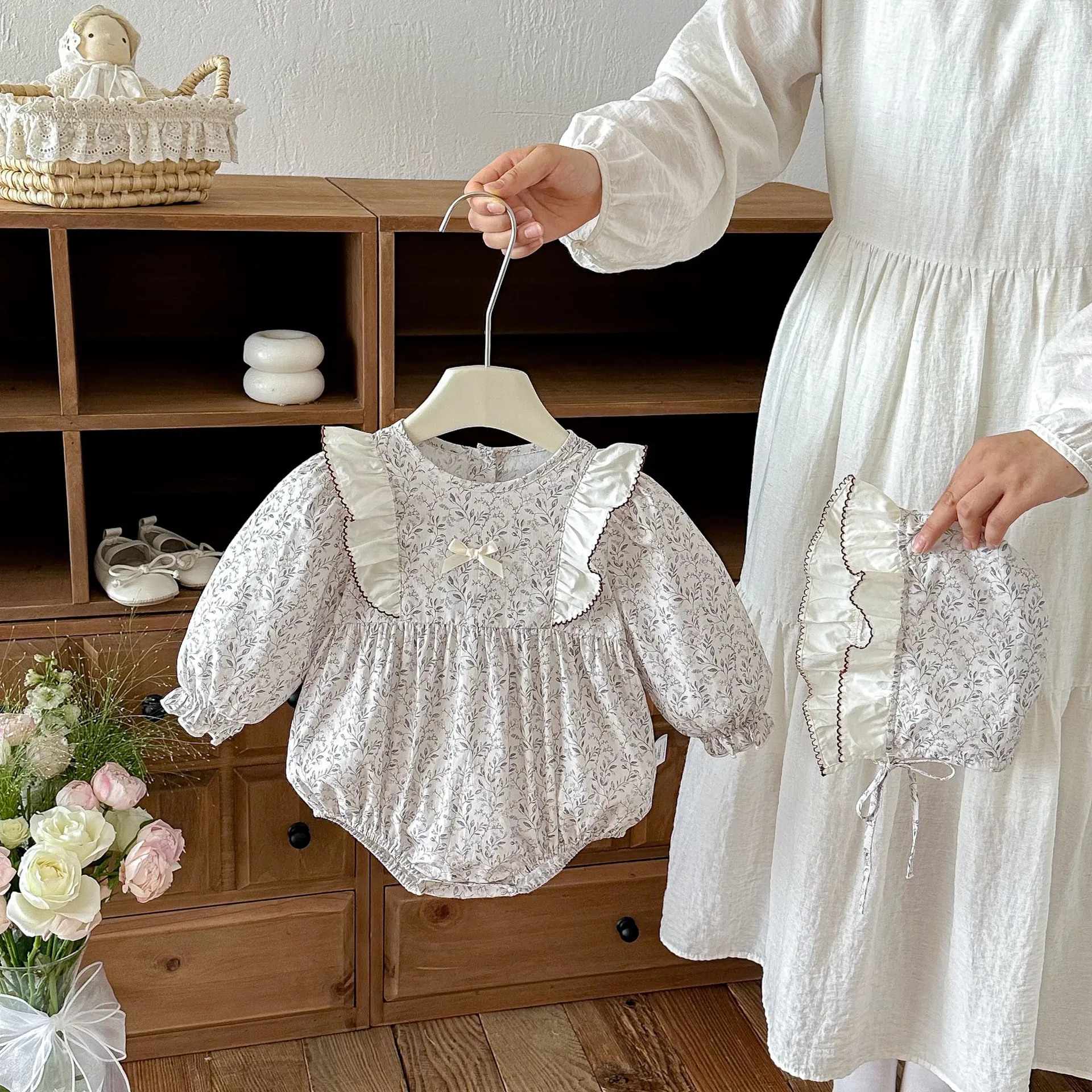 Romper Floral Print - Korean Baby Long Sleeve Bodysuits And