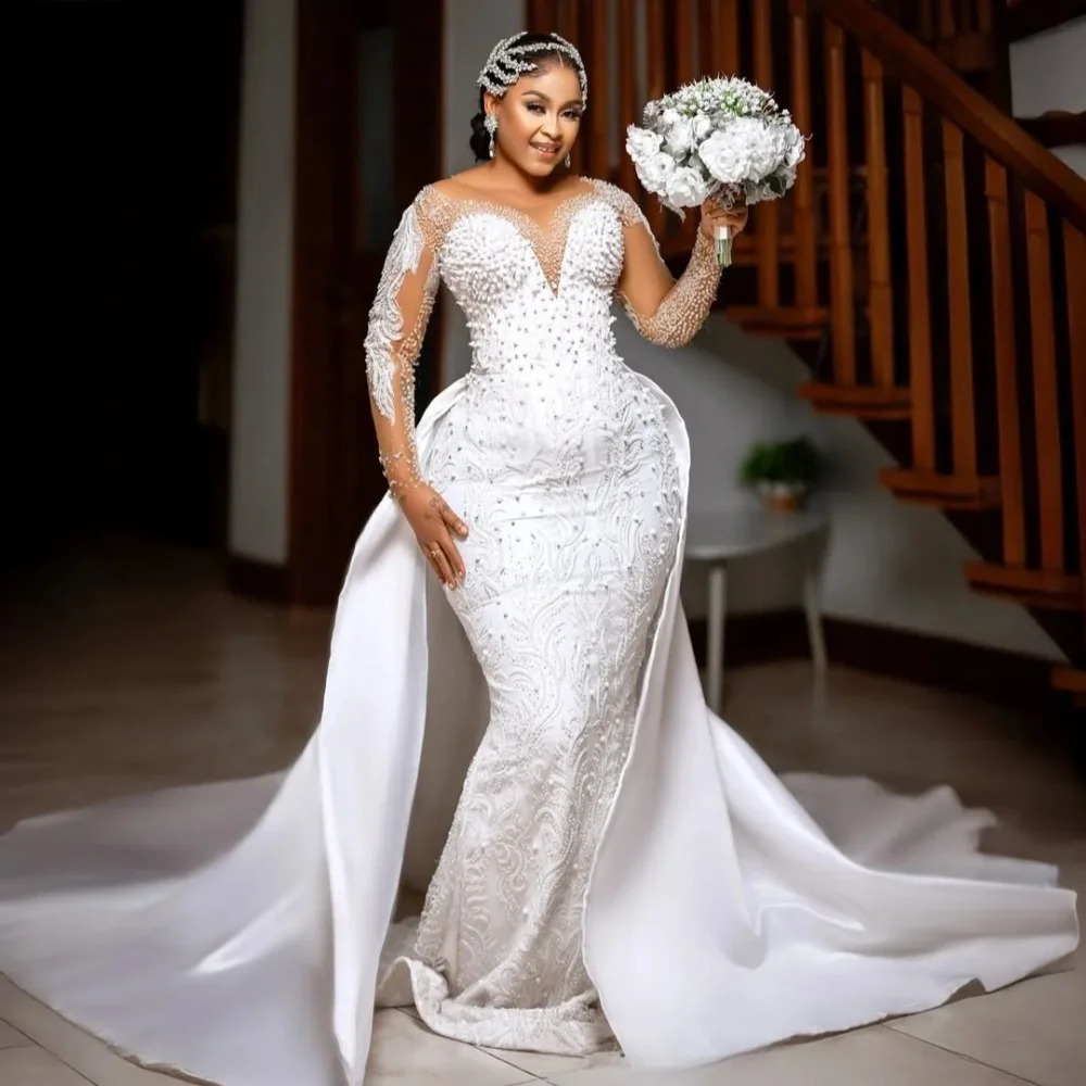 Elegant Sweetheart Long Sleeve Mermaid Wedding Dress Transparent Collar Shining Pearl Plus Size Bride Dress Detachable Train