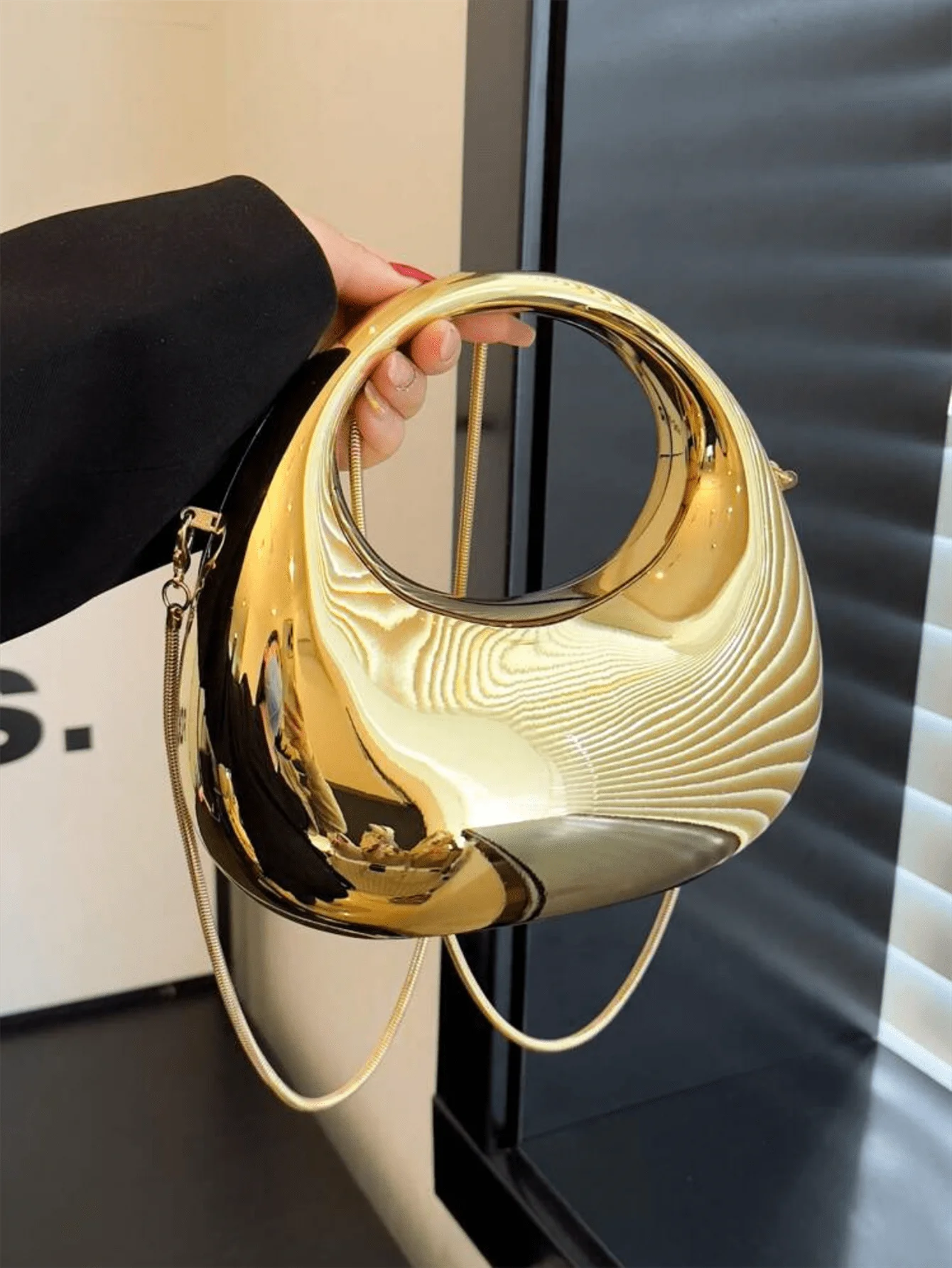 

Golden Acrylic Moon-Shaped Clutch with Detachable Chain Strap
