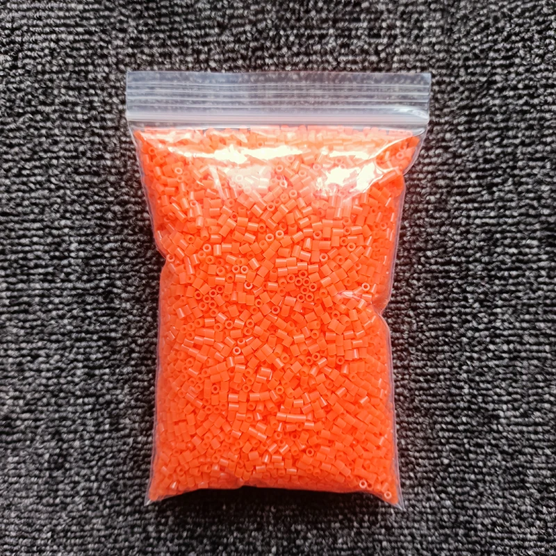 10000 teile/beutel 2,6mm Mini Sicherung Perlen 3D Pixel Puzzle Spielzeug Bügeln Perlen Schmelzen Perlen Für Kinder Spielzeug Handgemachte DIY handwerk Dekore – Detail 4
