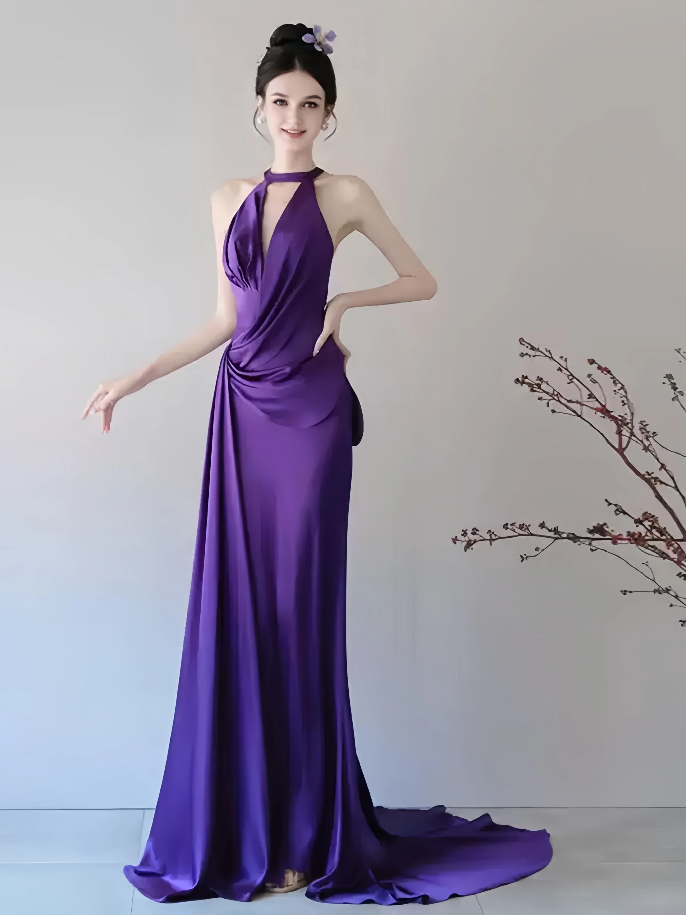 Precioso vestido de noche morado con escote en V profundo, falda estilo cuello colgante, cola con abertura lateral, adecuado para vestido Formal de fiesta para banquete para mujer