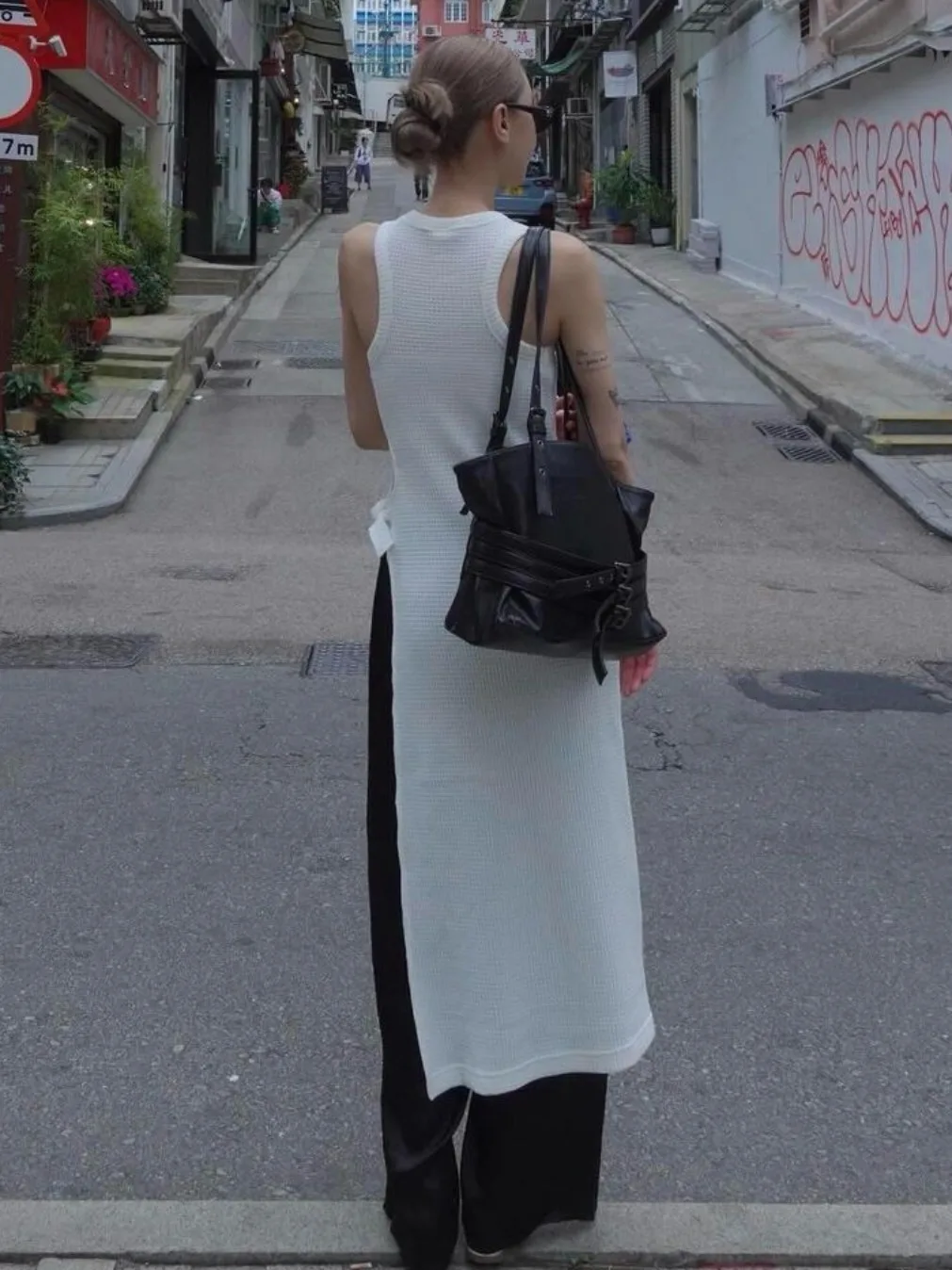 

Chic Hollow out Belt Design round Ne Svel Vest Dr Women's Summer Unique Personali Dr Faionable Casual Gown