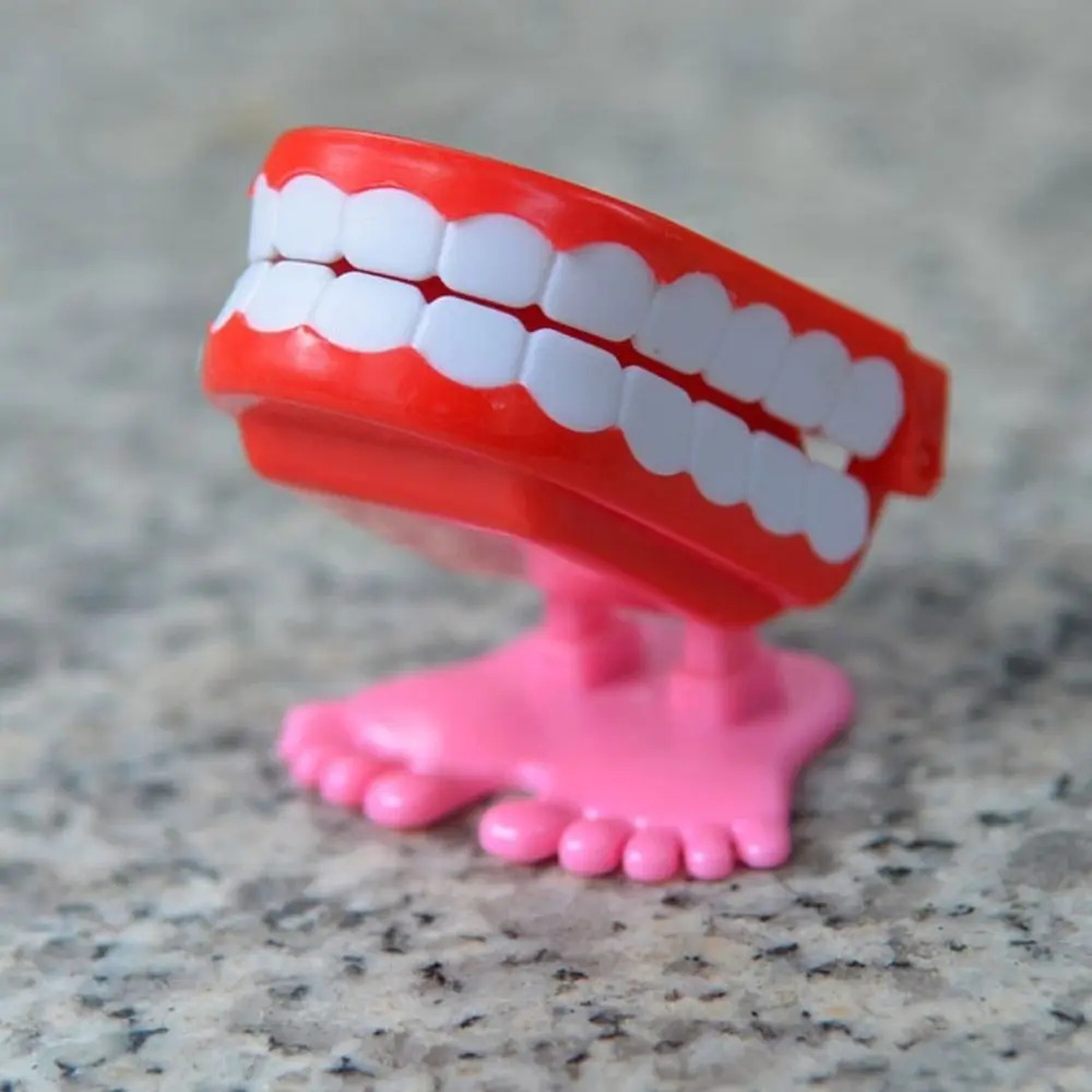 Chomping عمل البلاستيك لعبة هزازة مضحك لطيف عقارب الساعة لعبة شكل الأسنان لعبة طب الأسنان هدية عيد الميلاد