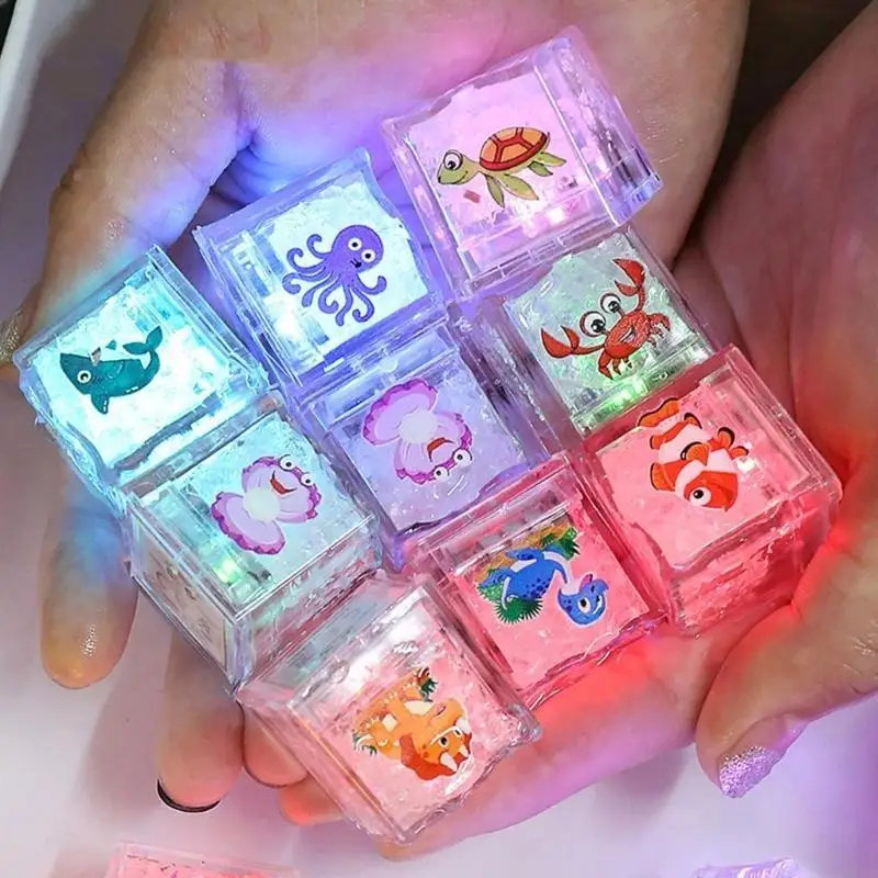 

Мультяшная светодиодная игрушка для ванны, светящаяся ледяная глыба для семейной вечеринки, вечеринки, ночного аксессуара