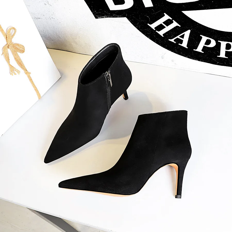 

Style Fashionable Simple Sexy Nightclub Slimming Suede Pointed Side Zipper Winter High Heels And Bare Boots women ladies shoes