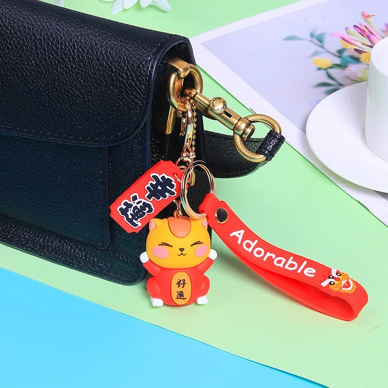 Ciondolo portachiavi zainetto Miniso, ciondolo portachiavi gatto Maneji con danza del leone fortunato, piccolo regalo per studenti dei cartoni animati