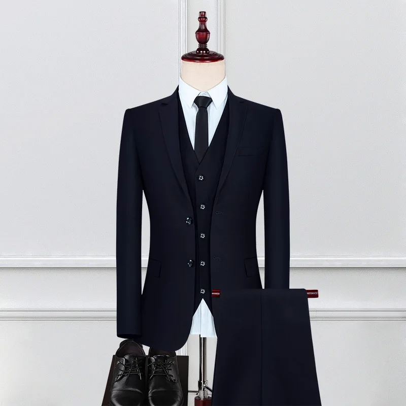 

(029) Men's suits, high-end casual suits, winter business suits, men's jackets, three-piece suits