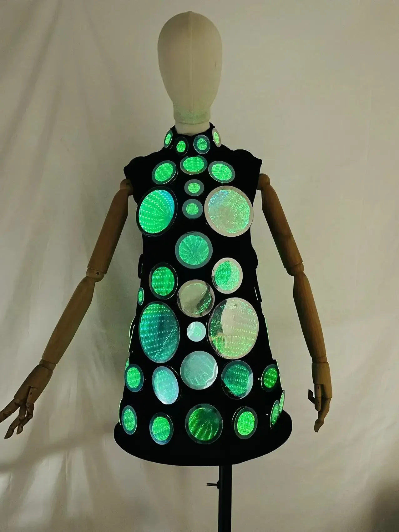 Fluctuate LED Costume for Women LED Dot Simple Elegant Black Dress for Cosplay Dance Show