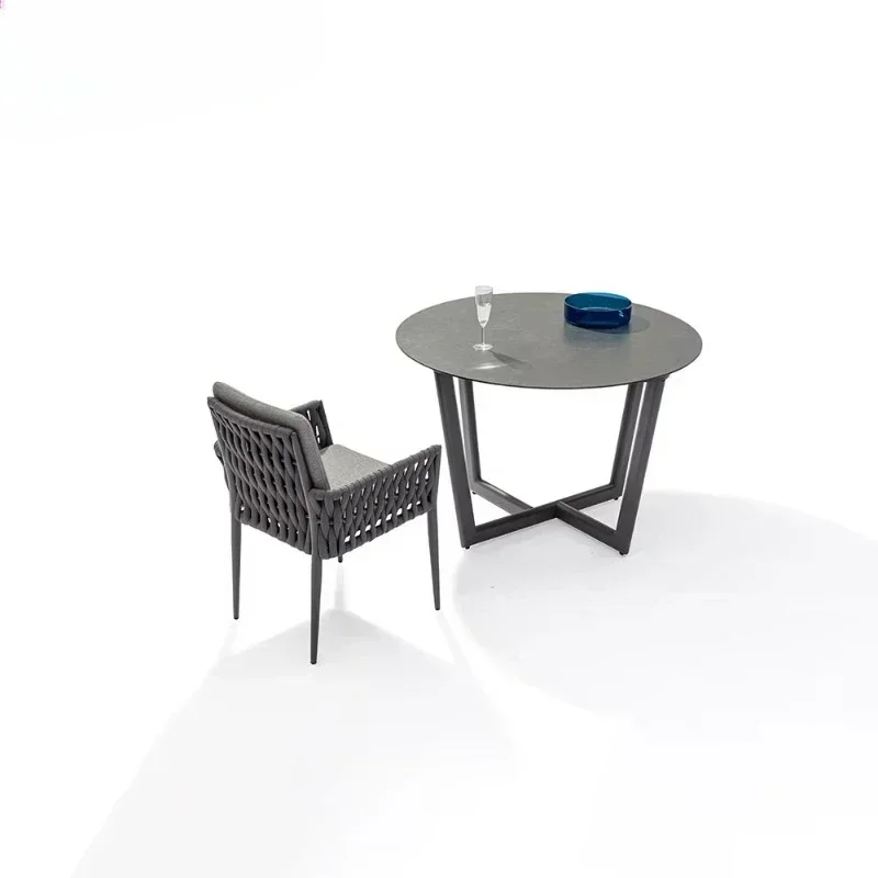 Couture Black Modern Outdoor Furniture Outdoor Dining Set Custom Patio Furniture Outdoor Round Table