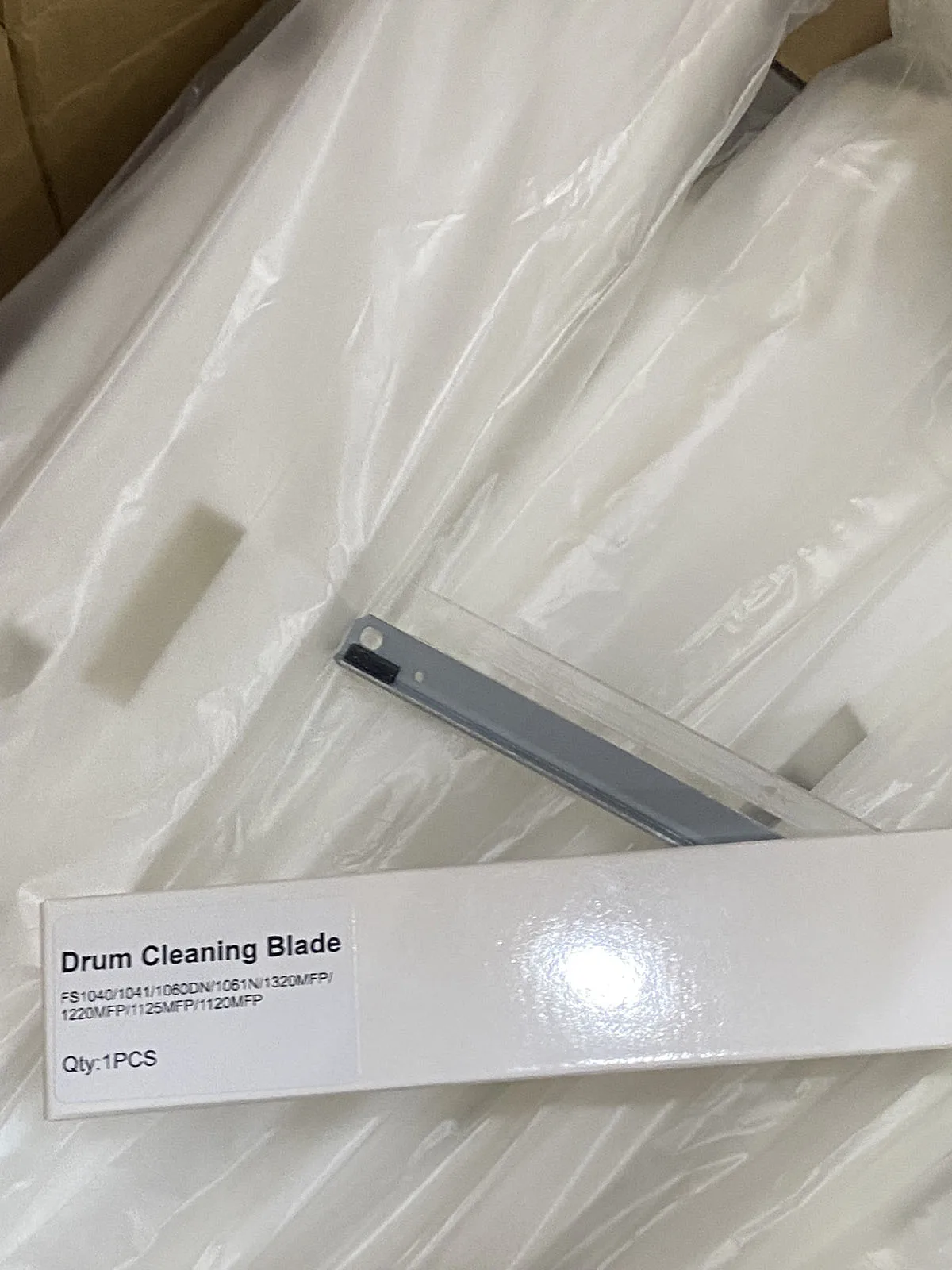 

Лезвие для чистки барабана для Kyocera FS1016 FS1028 FS1100 FS1128 FS1035 FS1120 FS1135 FS1320 FS1350 FS1370 FS1300 FS720 KM2810