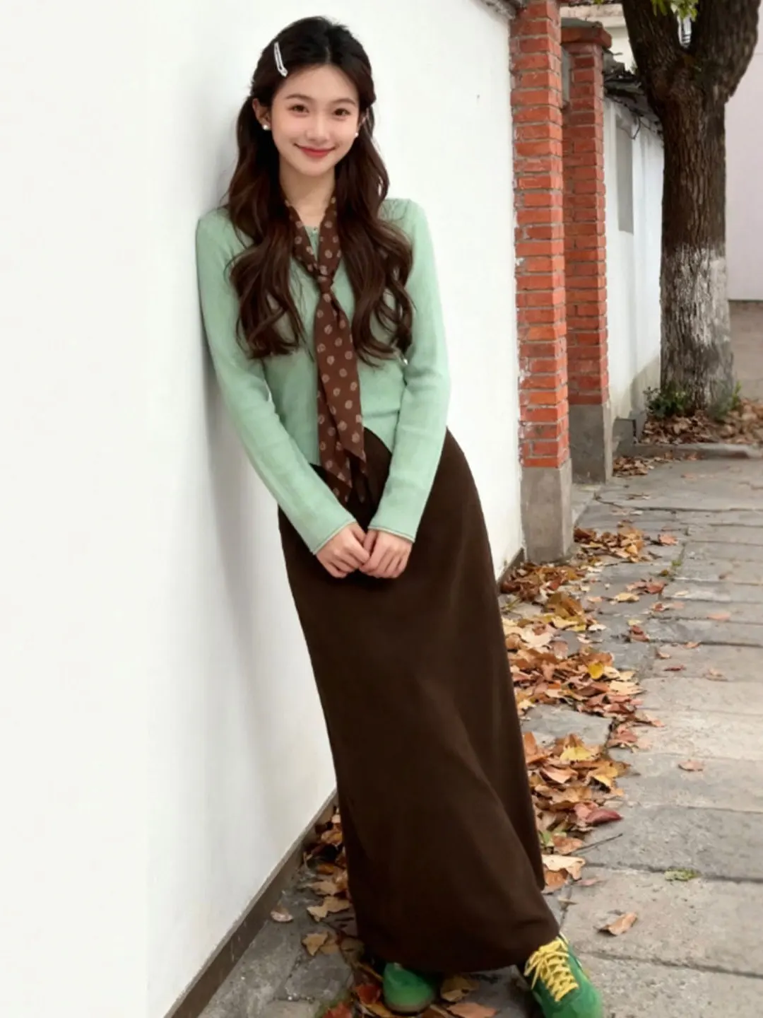 

Стильный весенний комплект: нежный топ с длинными рукавами и юбка в пол, удобный хлопковый материал, женский модный комплект